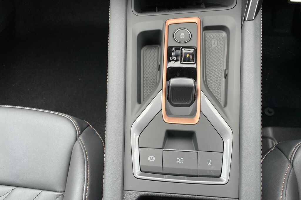 Cupra Formentor 1.5 Etsi 150 V3 Dsg White #40