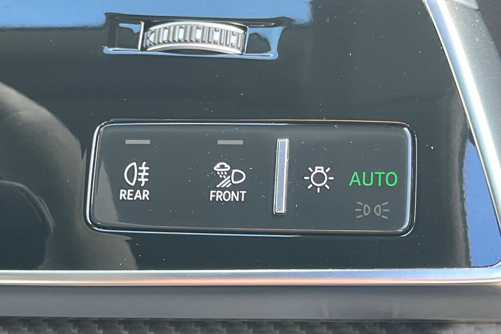 Audi RSQ8 Suv Launch Edition 600 Ps Tiptronic Black #35