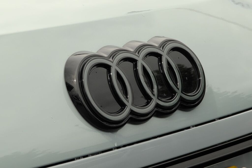 Audi Q3 1.5 E-hybrid Launch Edition S Tronic Black #48