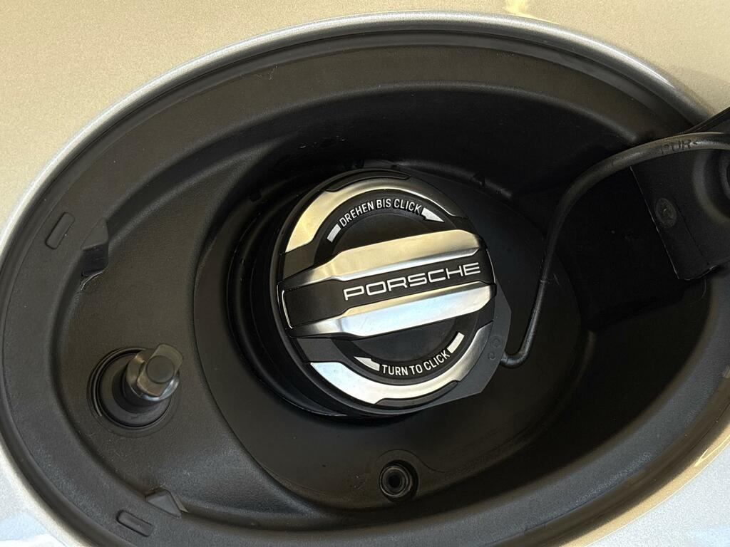 Porsche 911 T 4 Seat Black #52