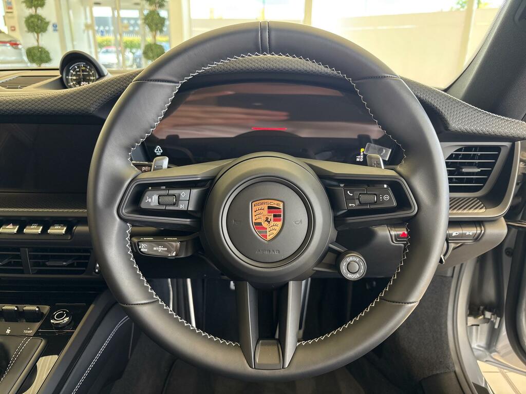 Porsche 911 T 4 Seat Black #17