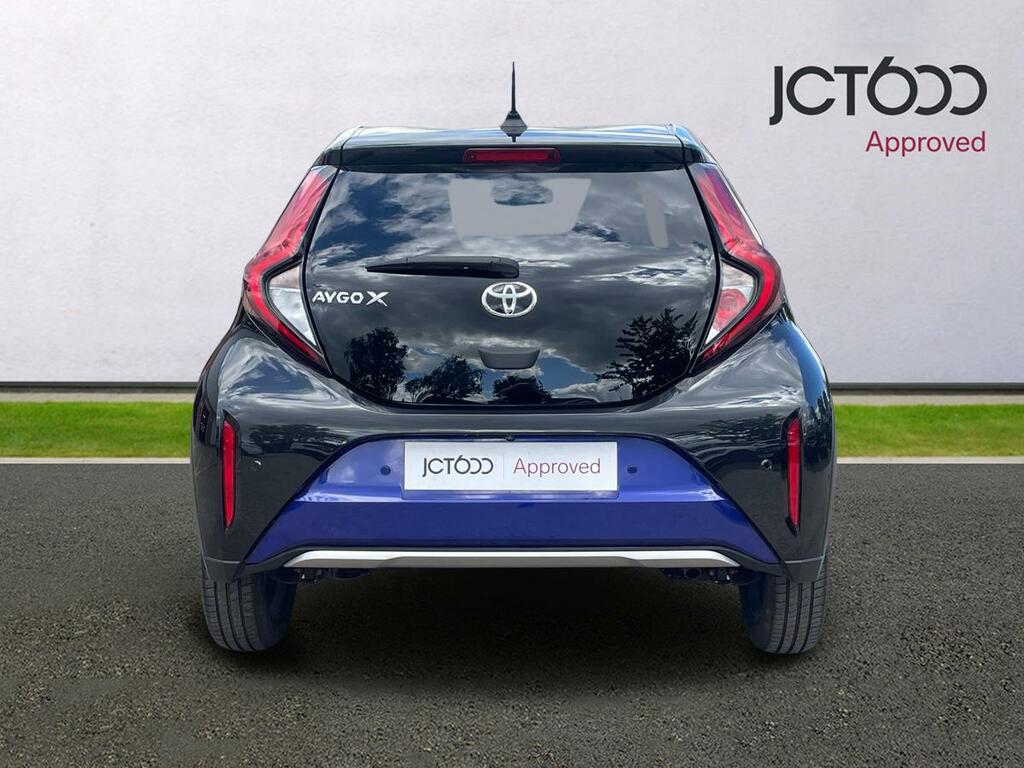 Toyota Aygo X Edge #7