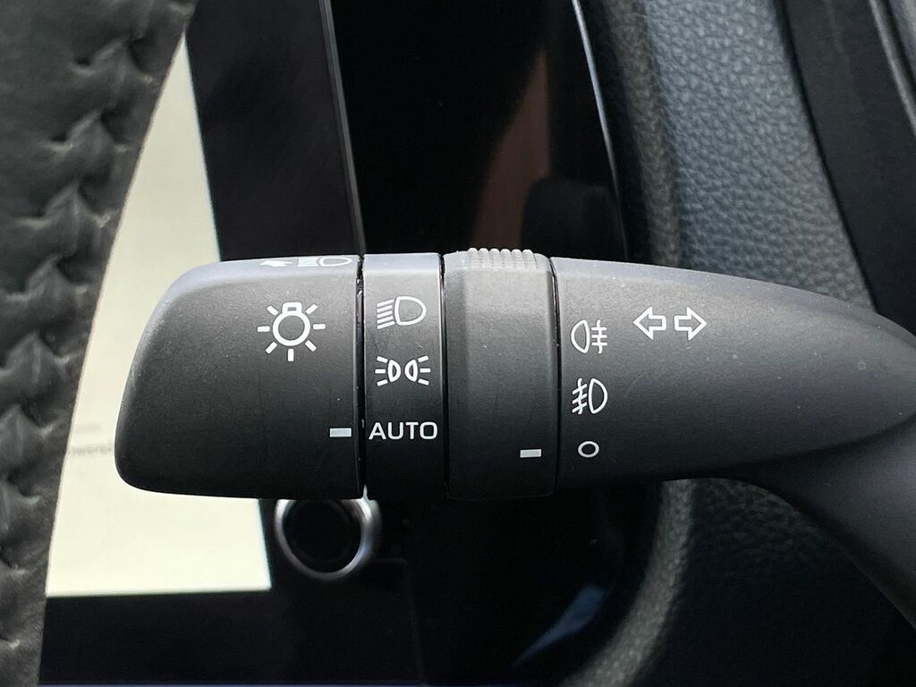 Toyota Aygo X Edge #38