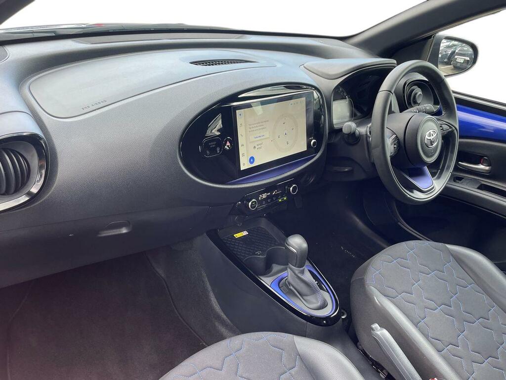 Toyota Aygo X Edge #2