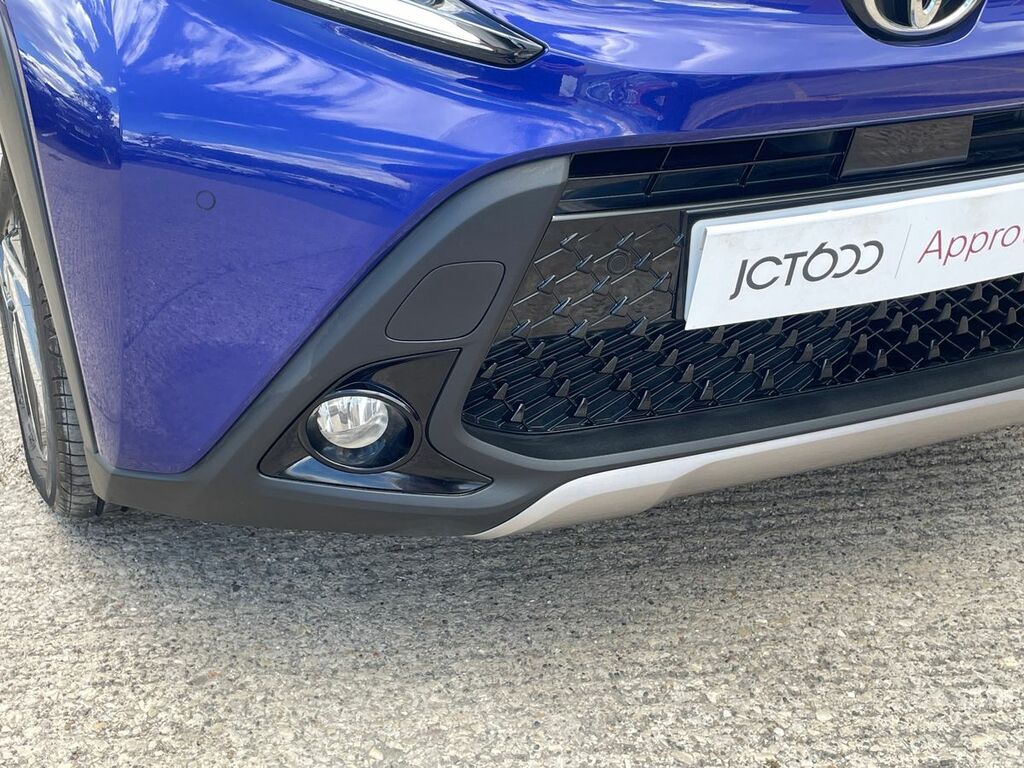 Toyota Aygo X Edge #22
