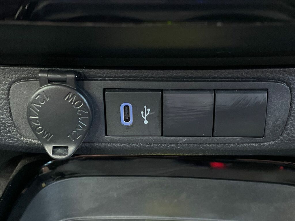 Toyota Aygo X Edge #42