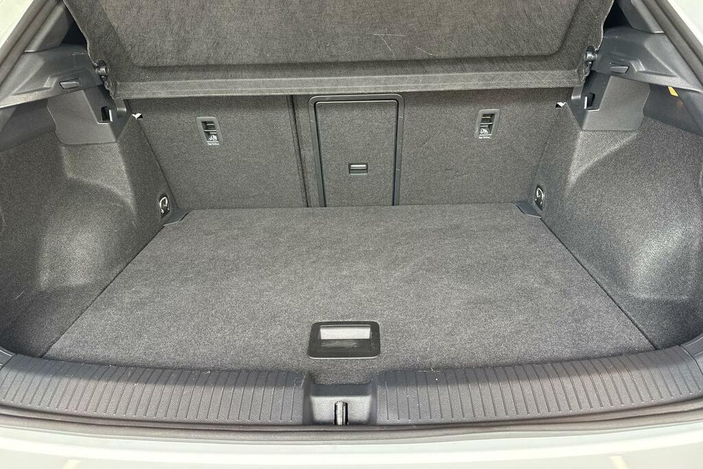 Volkswagen T-Roc Life Silver #12