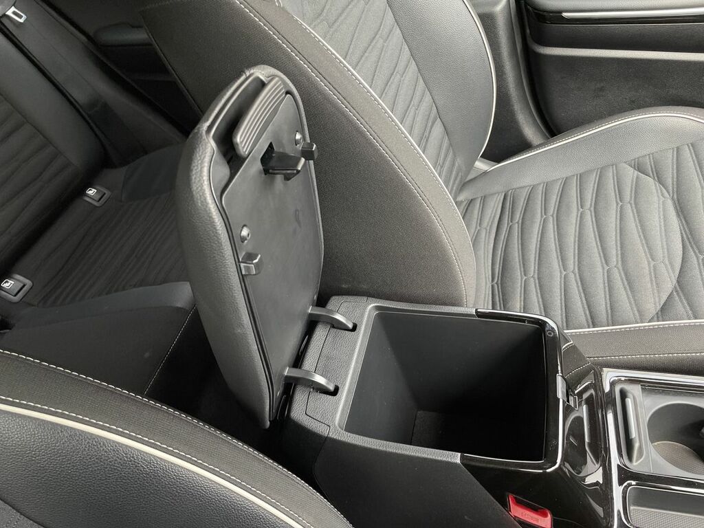 Kia Ceed 1.5 T Gdi 3 Hatchback Dct Grey #40