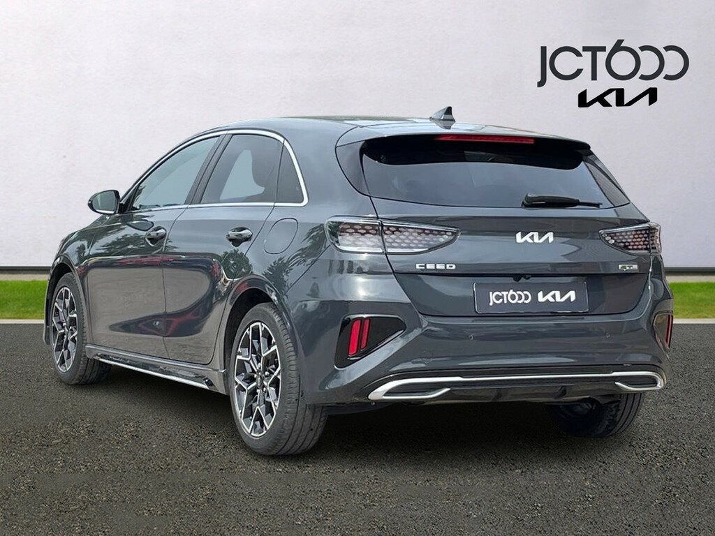 Kia Ceed 1.5 T Gdi 3 Hatchback Dct Grey #3