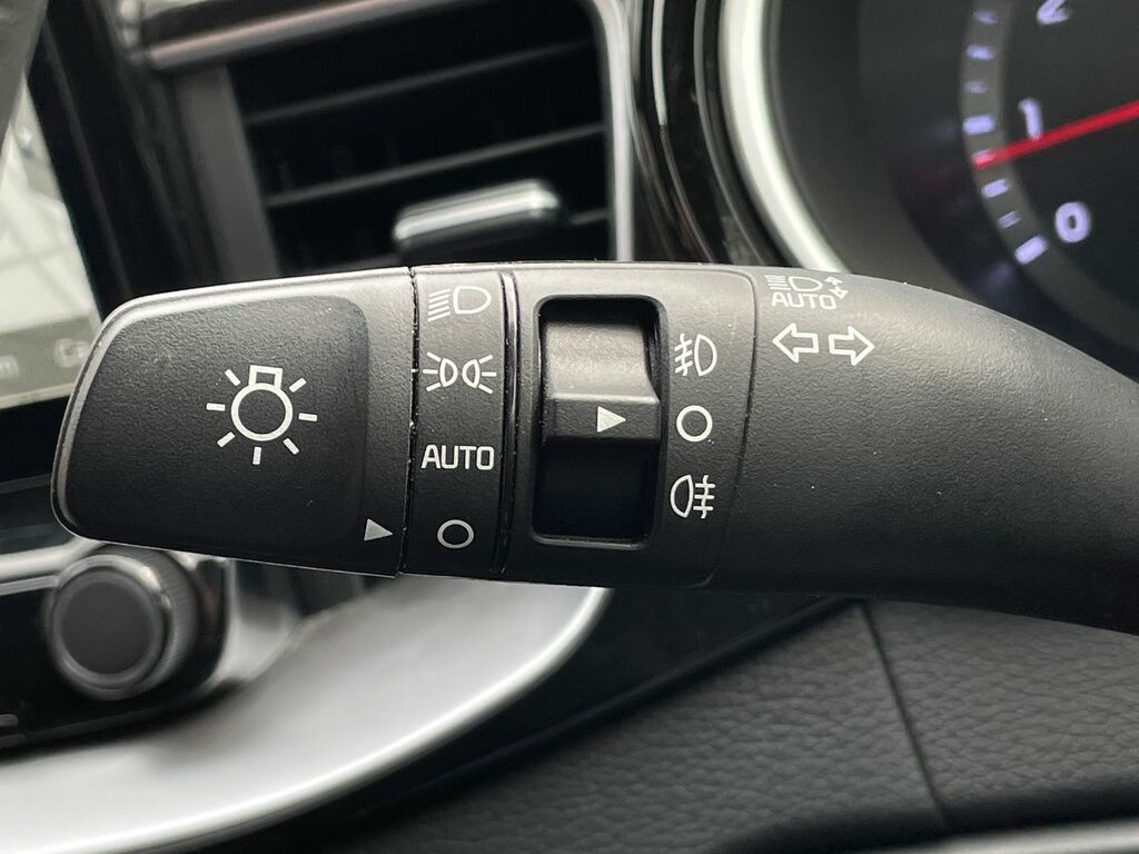 Kia Ceed 1.5 T Gdi 3 Hatchback Dct Grey #39