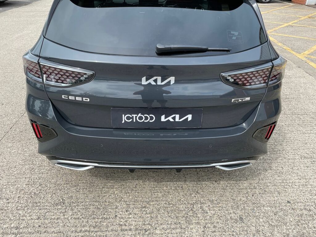 Kia Ceed 1.5 T Gdi 3 Hatchback Dct Grey #25