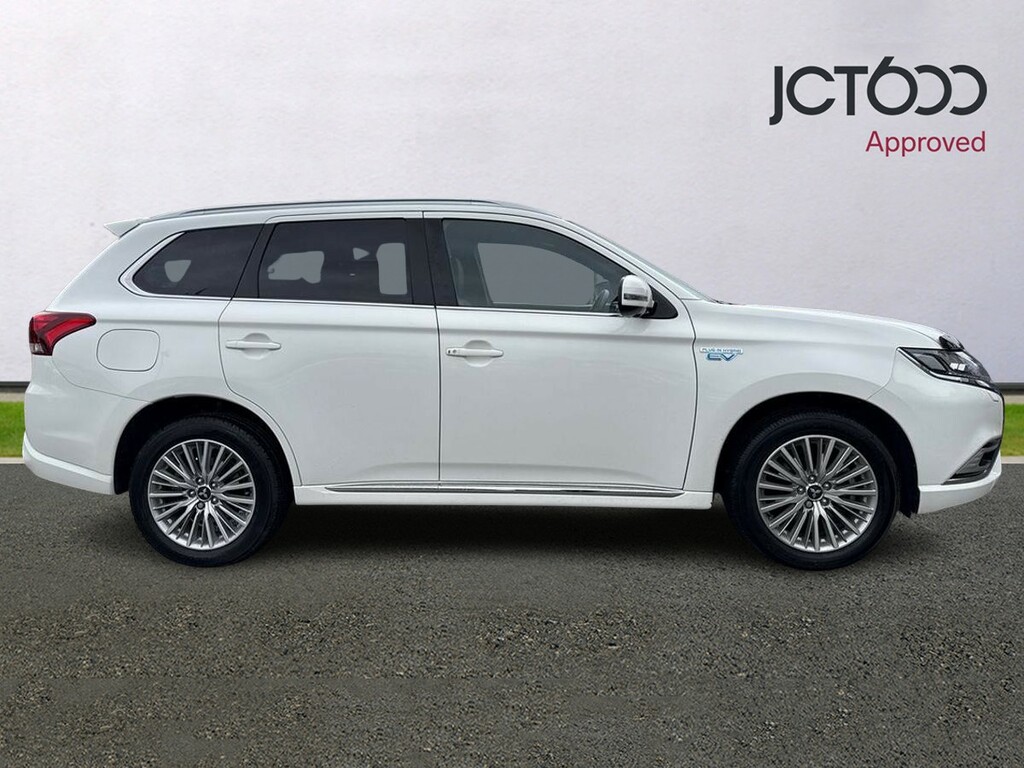 Mitsubishi Outlander 2.4L Juro Black #4