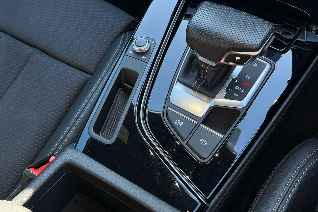 Audi A5 35 Tfsi Black Edition S Tronic Black #28