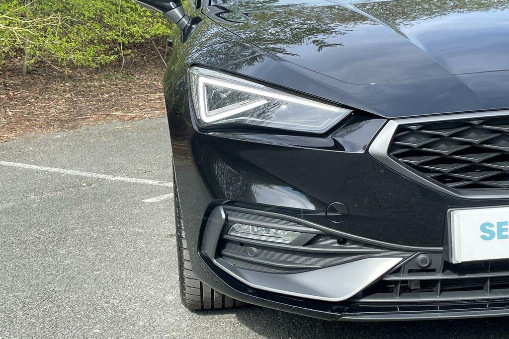 Seat Leon 1.5 Tsi Fr Black Edition Hatchback Manu Red #18