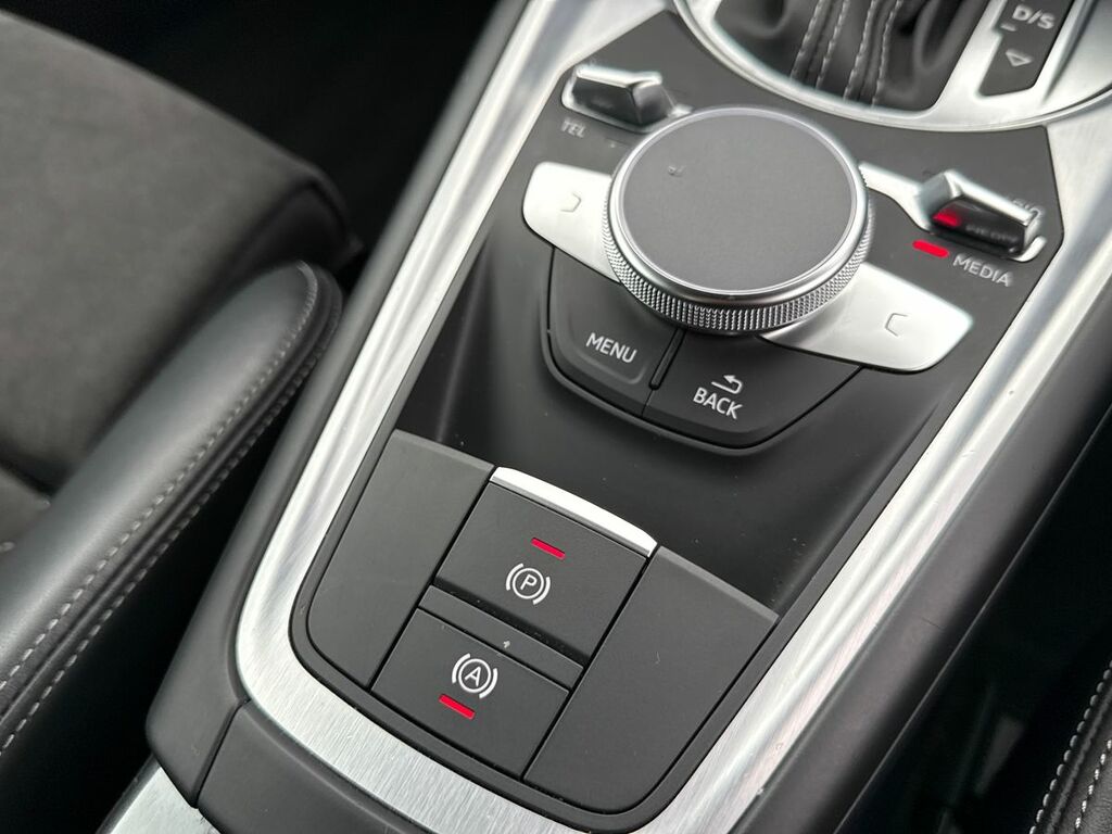 Audi TT Tt Black Edition 45 Tfsi Quattro White #37