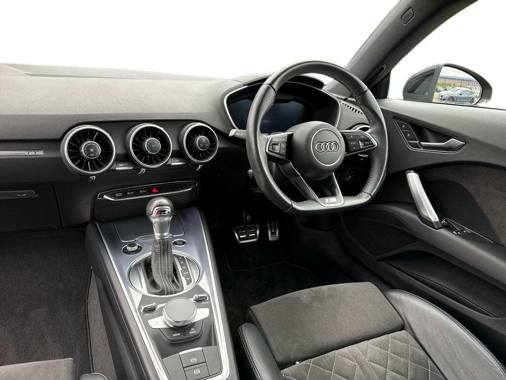 Audi TT Tt Black Edition 45 Tfsi Quattro White #11