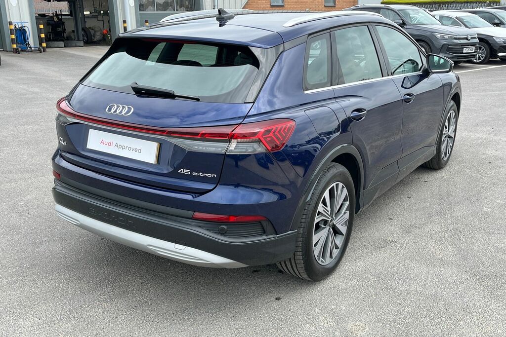 Audi Q4 E Tron 210Kw 45 82Kwh Black Edition Grey #27