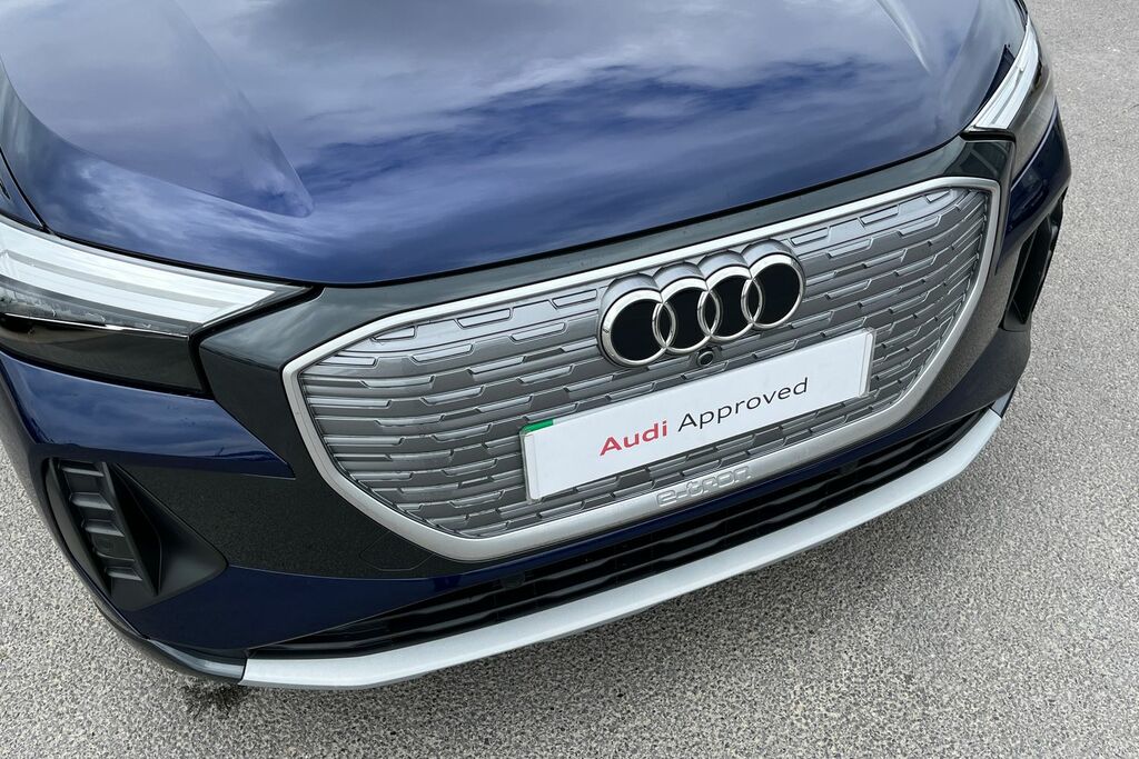 Audi Q4 E Tron 210Kw 45 82Kwh Black Edition Grey #23
