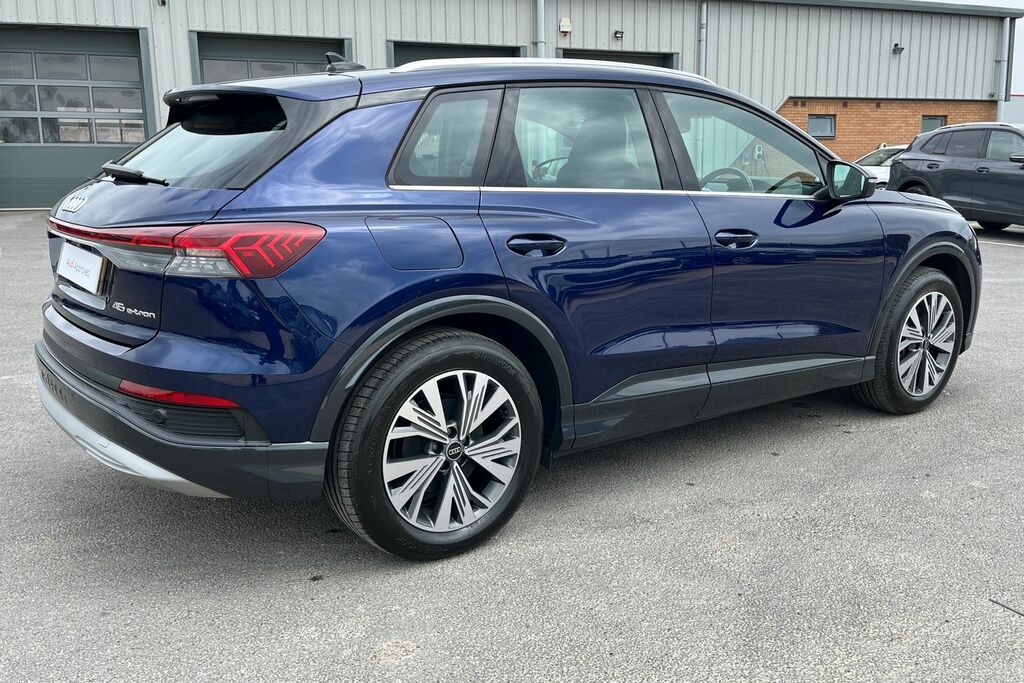 Audi Q4 E Tron 210Kw 45 82Kwh Black Edition Grey #28