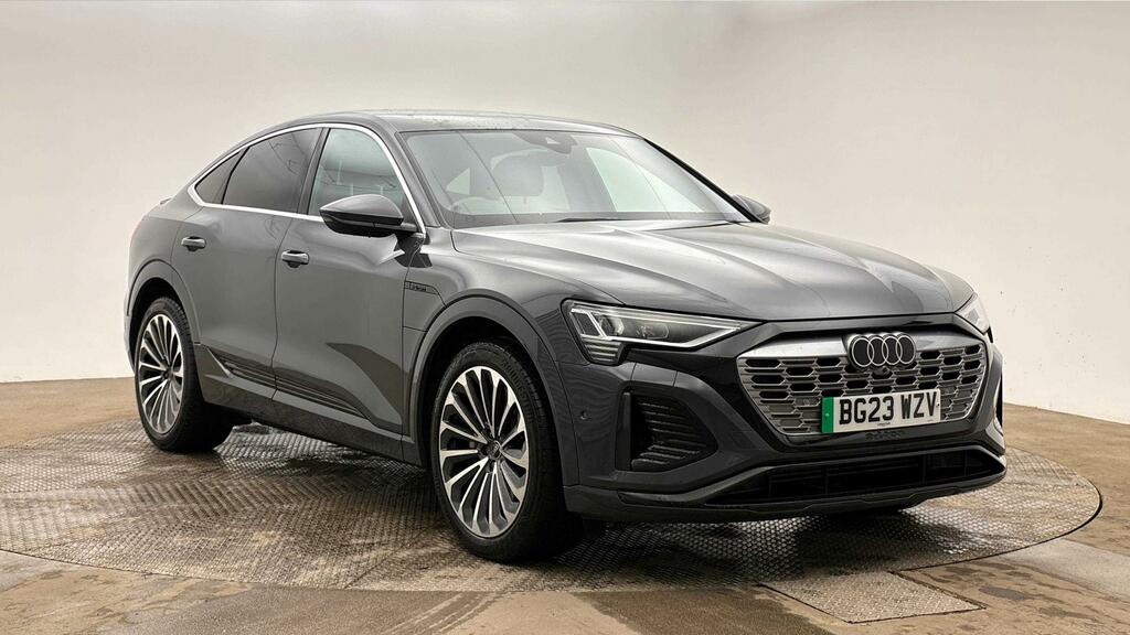 Audi Q8 e tron Audi S Line 55 E-tron Quattro 300,00 Kw Black #1
