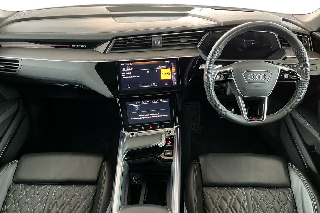 Audi Q8 e tron 55 Quattro 114Kwh Black Edition Grey #10