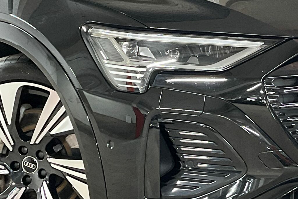 Audi Q8 e tron 55 Quattro 114Kwh Black Edition Grey #19