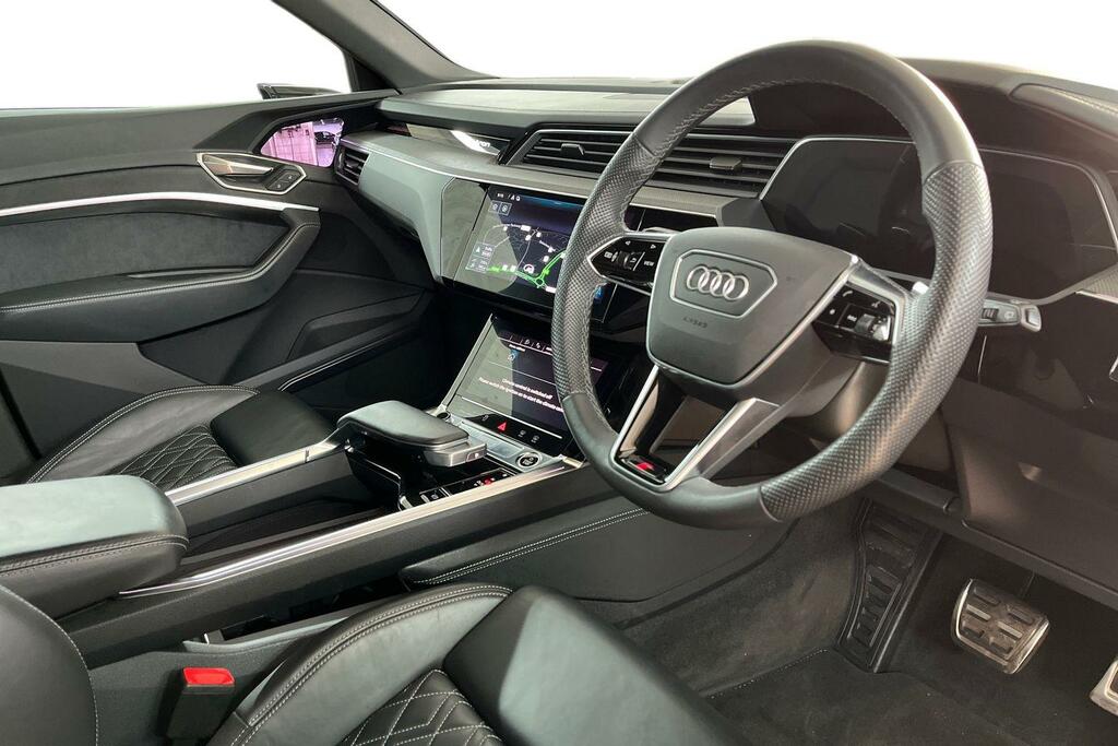 Audi Q8 e tron 55 Quattro 114Kwh Black Edition Grey #6