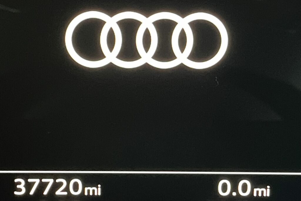 Audi Q8 e tron 55 Quattro 114Kwh Black Edition Grey #15