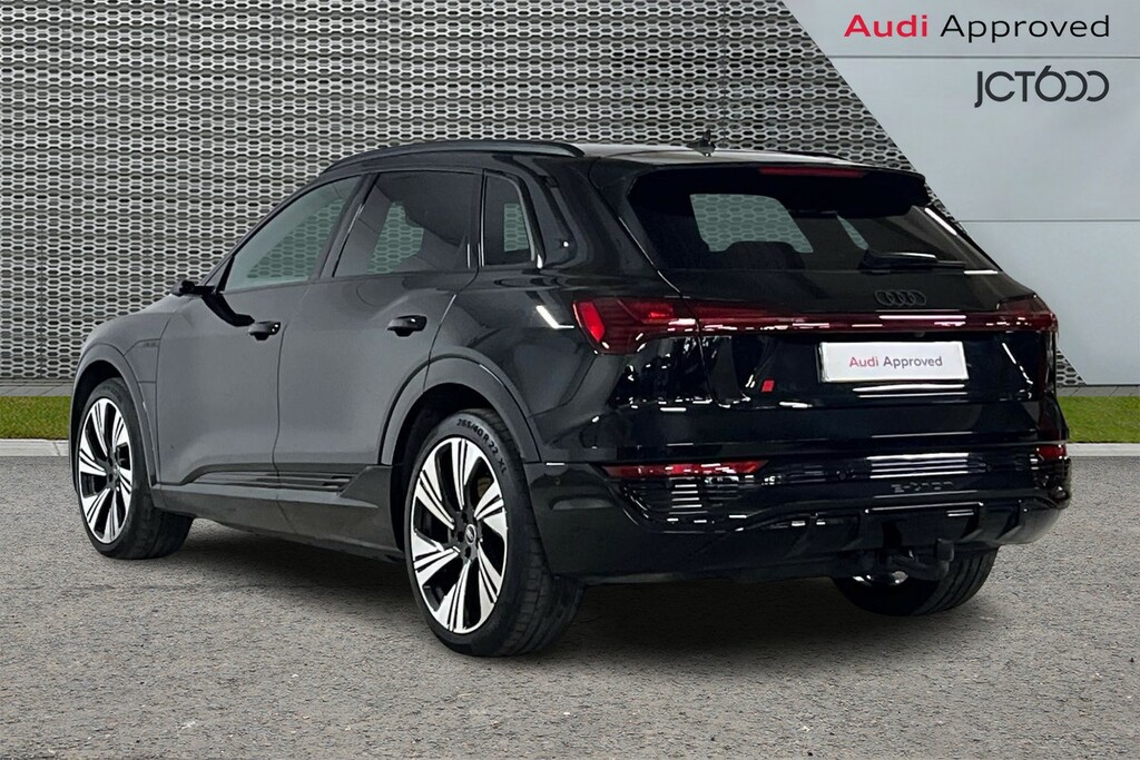 Audi Q8 e tron 55 Quattro 114Kwh Black Edition Grey #3