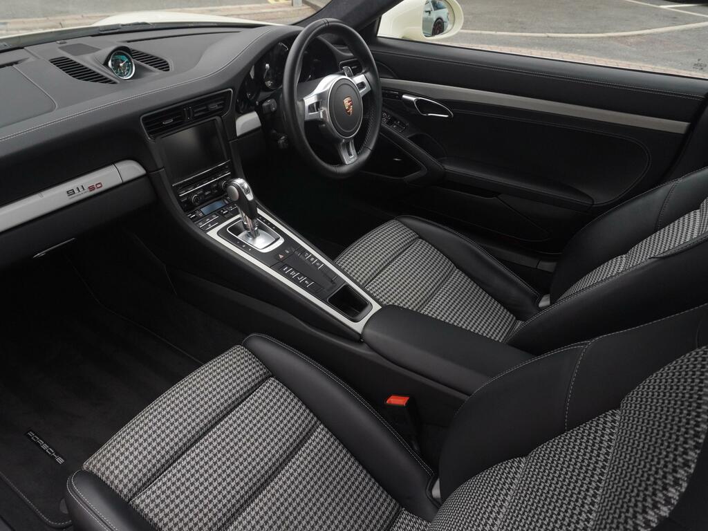 Porsche 911 911 Carrera 4S S-a Yellow #7