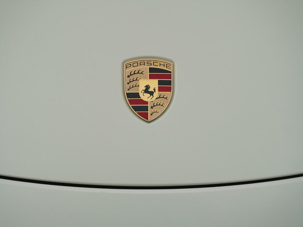 Porsche 911 911 Carrera 4S S-a Yellow #33