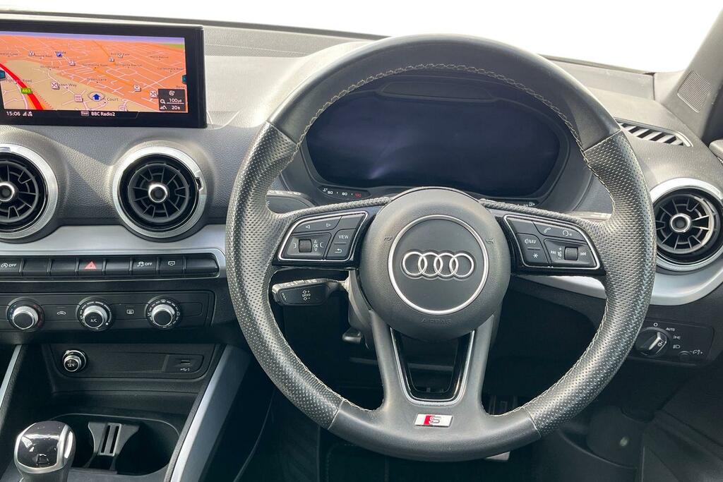 Audi Q2 1.5 Tfsi Cod 35 Black Edition Suv S Tro Blue #11