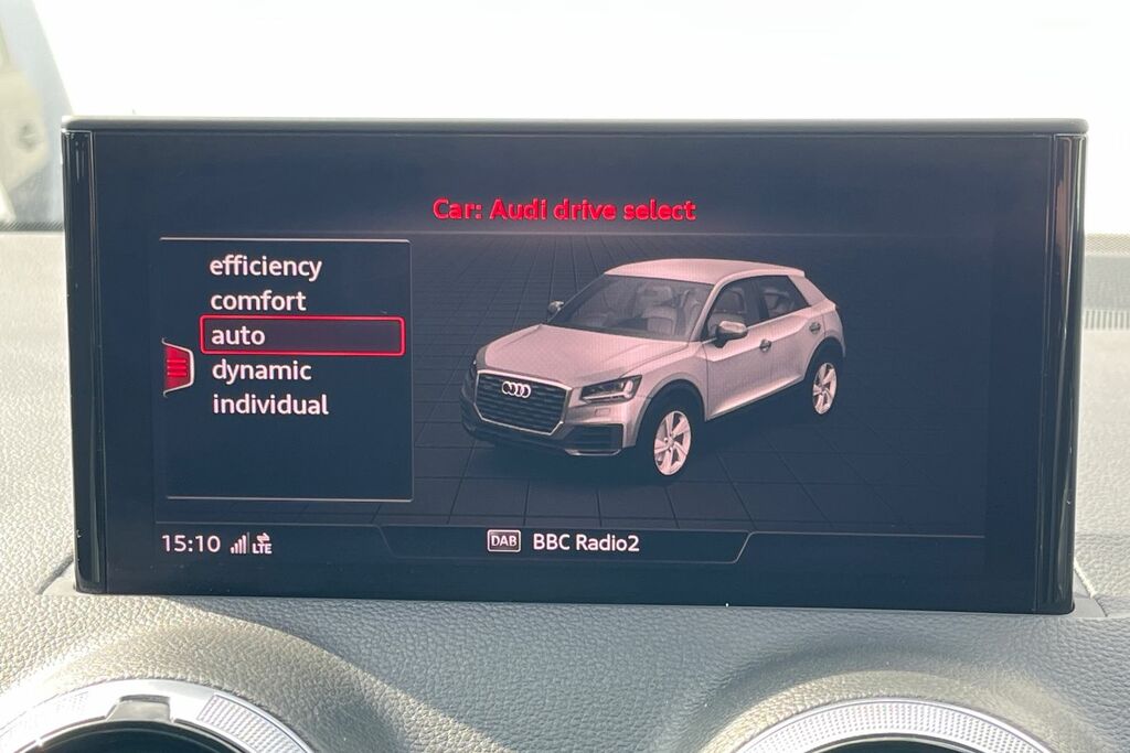 Audi Q2 1.5 Tfsi Cod 35 Black Edition Suv S Tro Blue #22