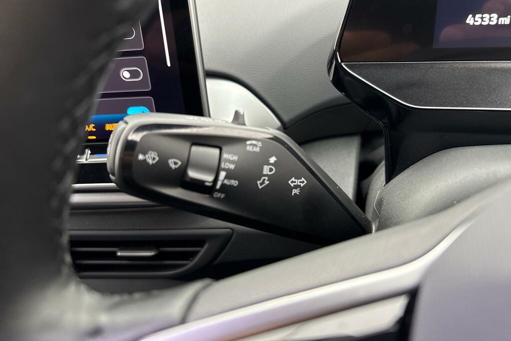 Volkswagen ID.4 210Kw Match Pro 77Kwh Grey #23