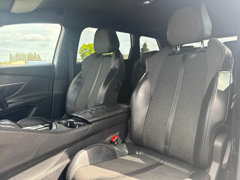 Peugeot 5008 1.2L Active Green #39
