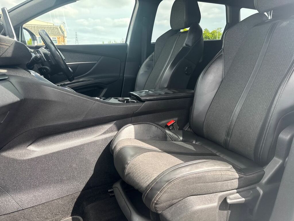 Peugeot 5008 1.2L Active Green #40