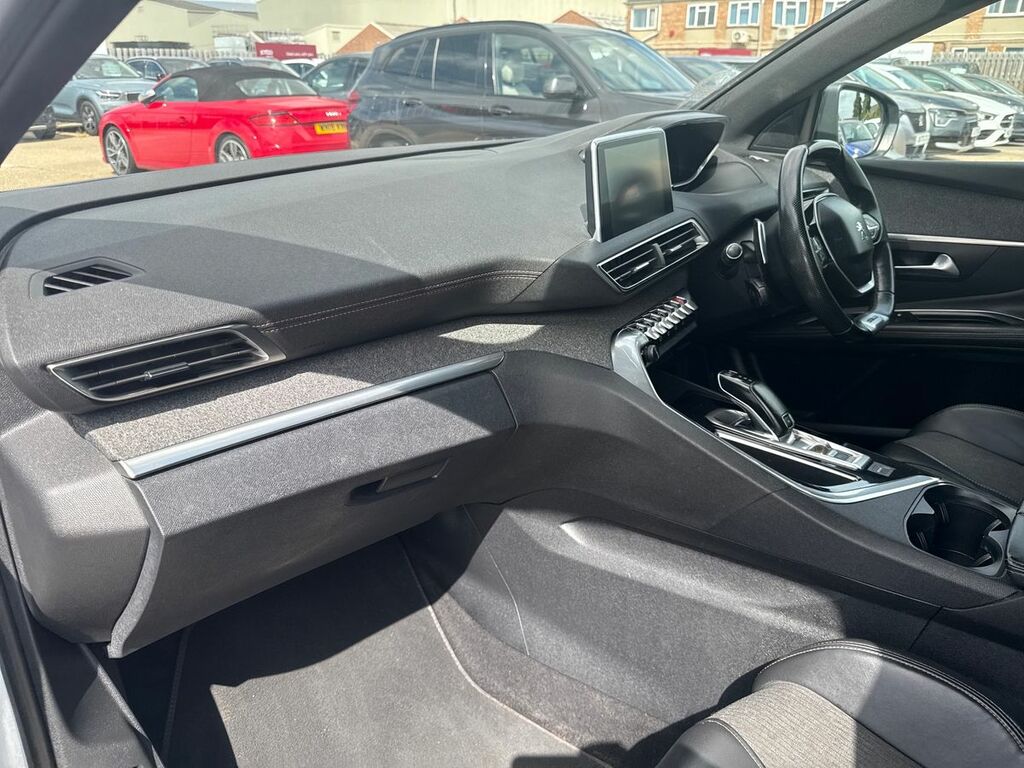 Peugeot 5008 1.2L Active Green #38