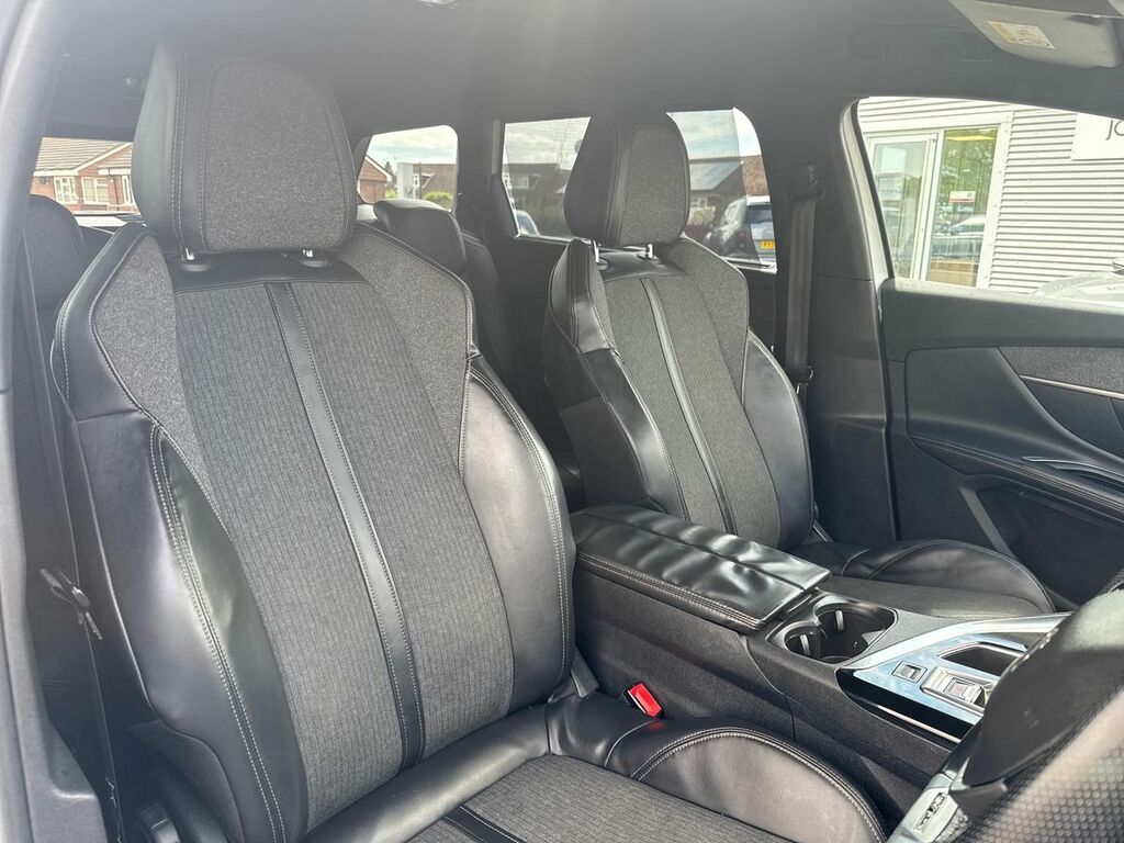 Peugeot 5008 1.2L Active Green #54