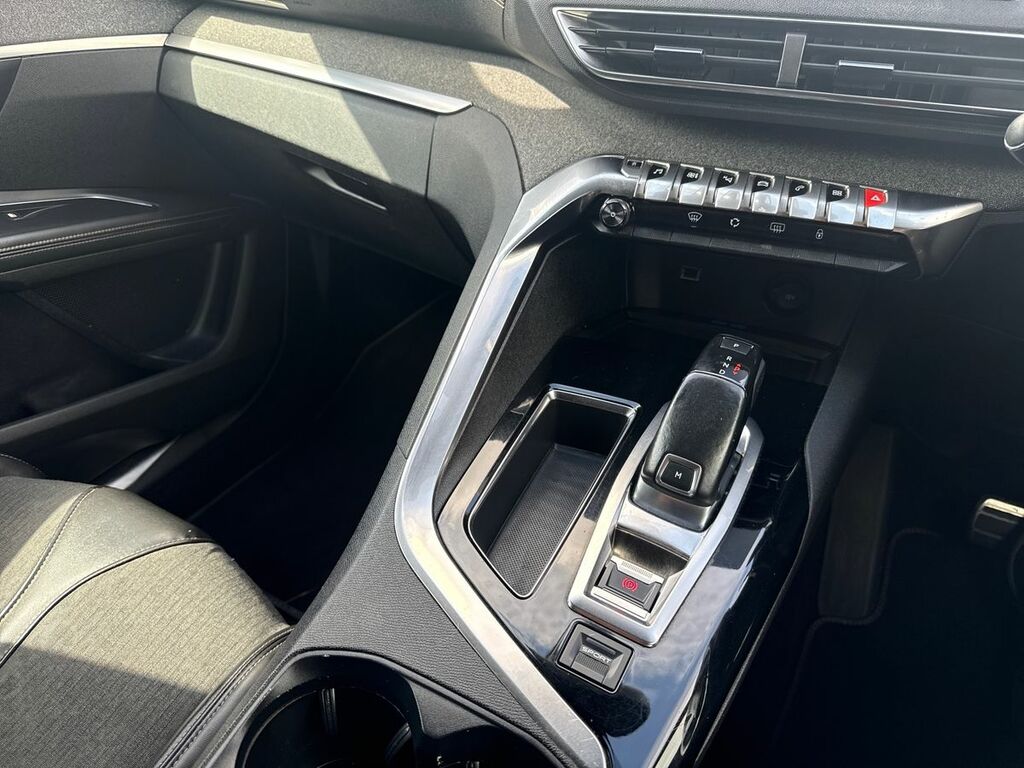 Peugeot 5008 1.2L Active Green #56
