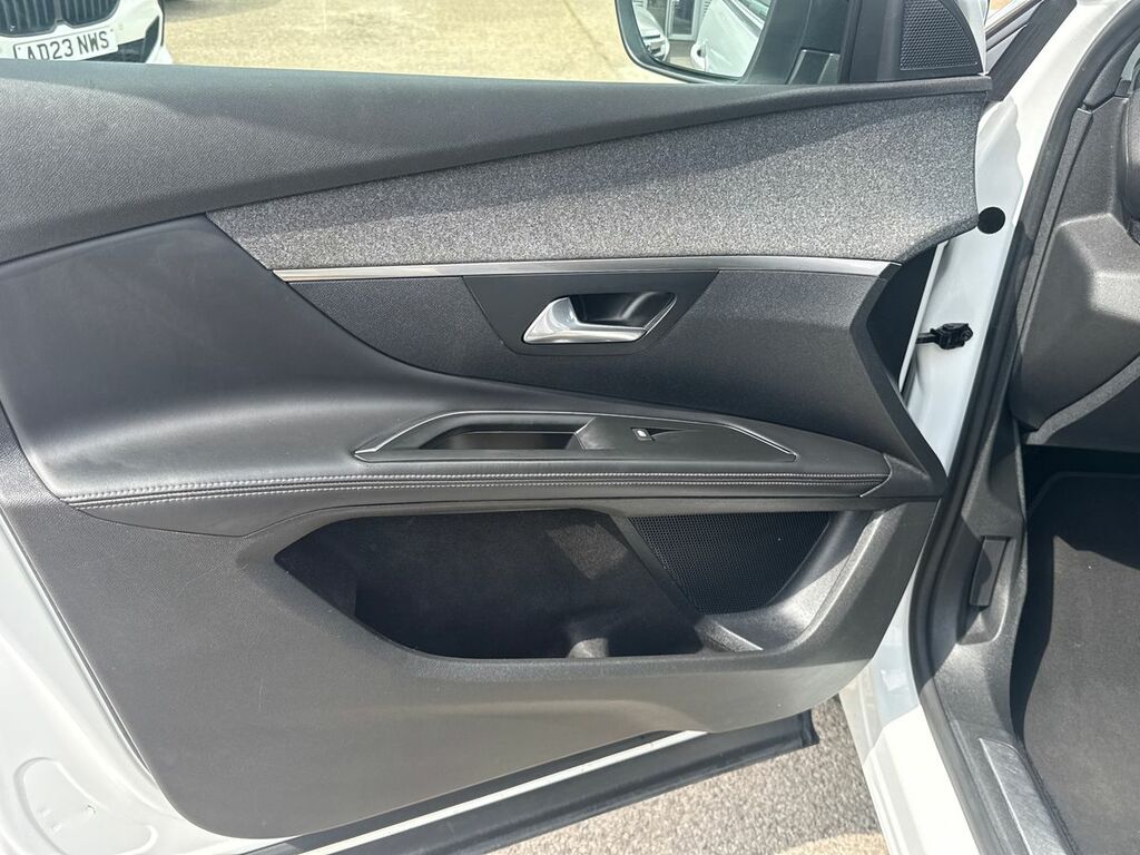 Peugeot 5008 1.2L Active Green #37