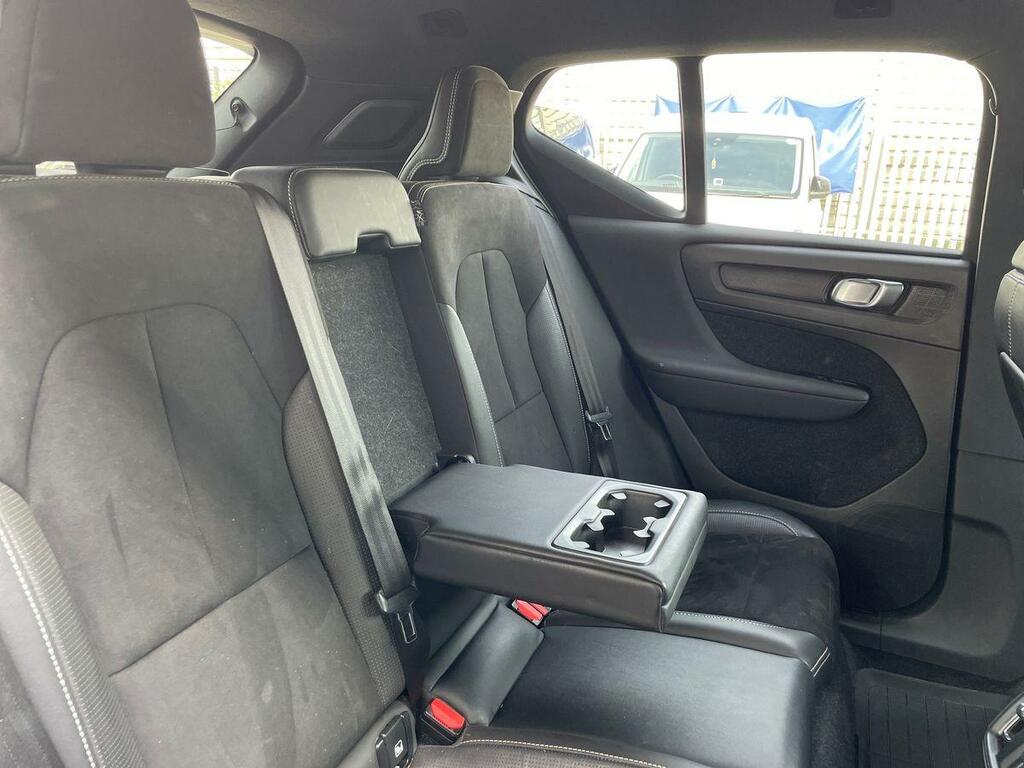 Volvo XC40 Xc40 Momentum T3 Black #35