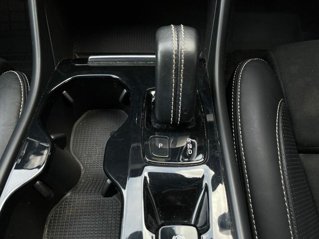 Volvo XC40 Xc40 Momentum T3 Black #39