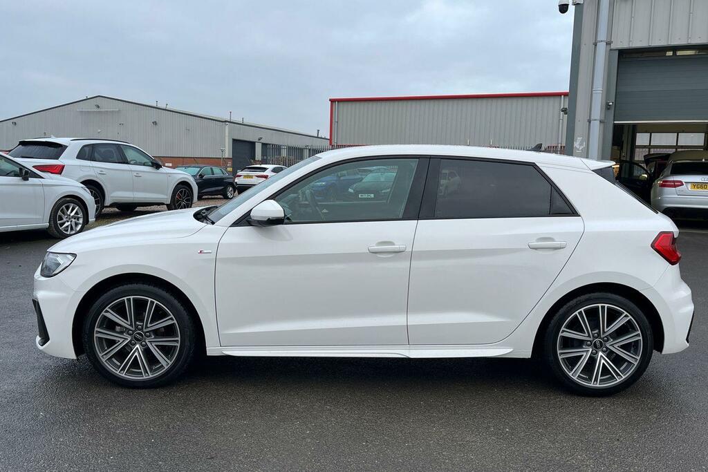 Audi A1 30 Tfsi 110 Black Ed S Tronic Tech Pack Pro Green #23