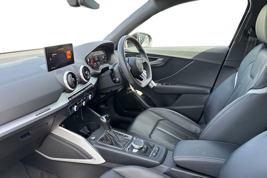 Audi SQ2 2.0 Tfsi Black Edition Suv S Tronic Qua Grey #2