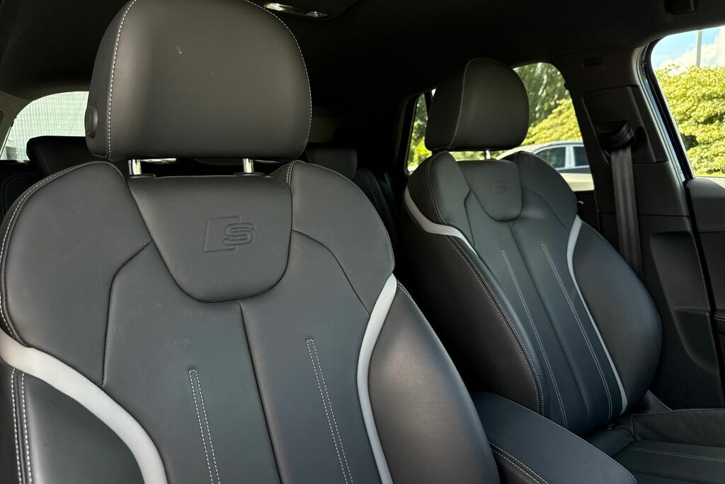Audi SQ2 2.0 Tfsi Black Edition Suv S Tronic Qua Grey #32