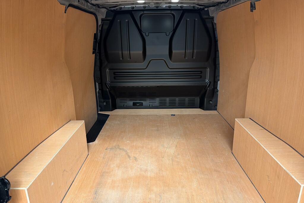 Volkswagen Transporter T32 Commerce Lwb 150 Ps 2.0 Tdi 8Sp Grey #12