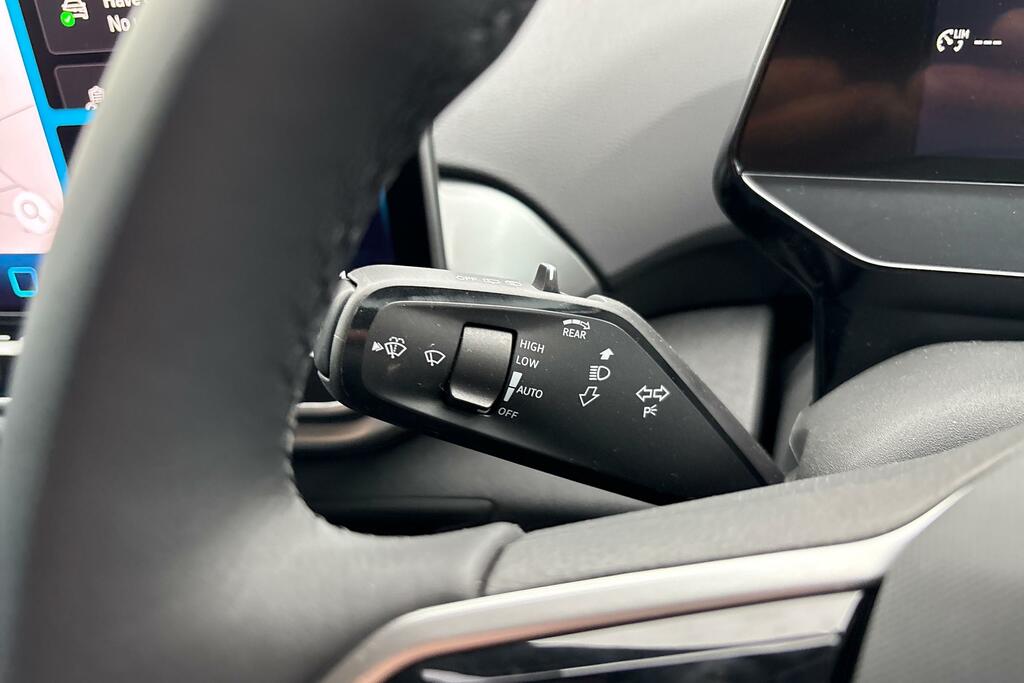 Volkswagen ID.4 210Kw Match Pro 77Kwh Black #22
