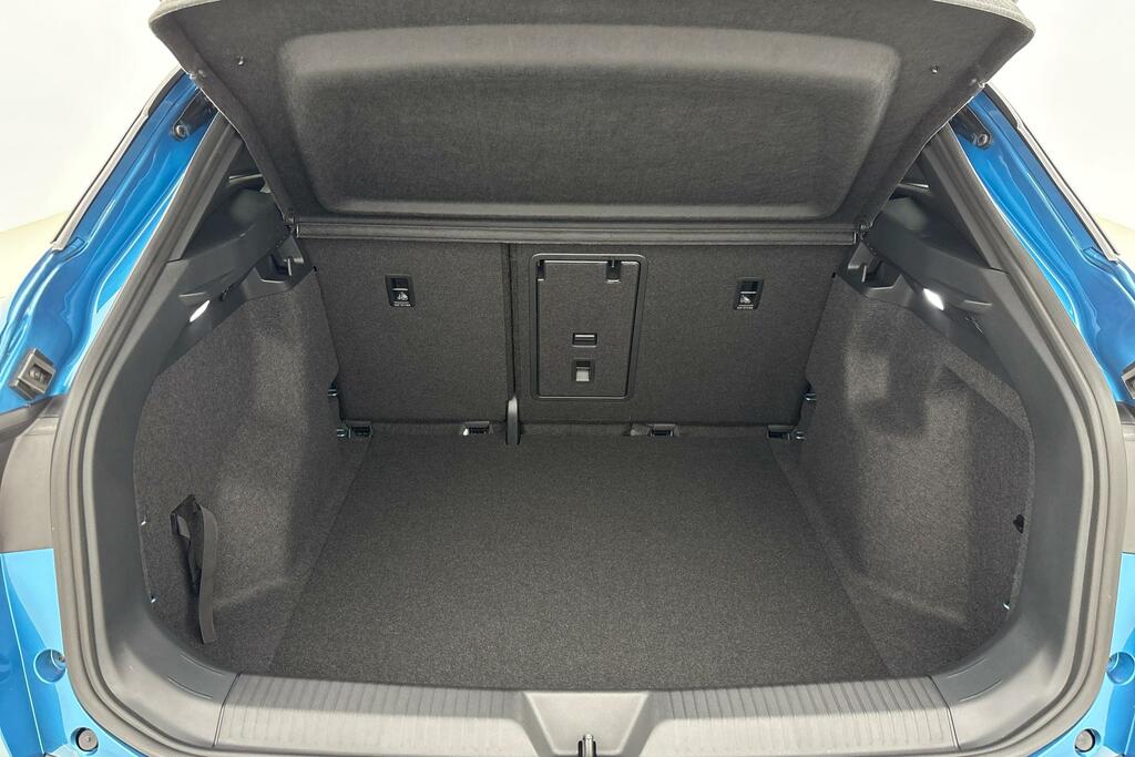 Volkswagen ID.4 210Kw Match Pro 77Kwh Black #12