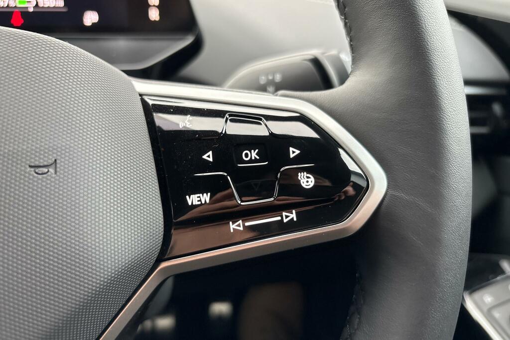 Volkswagen ID.4 210Kw Match Pro 77Kwh Black #17