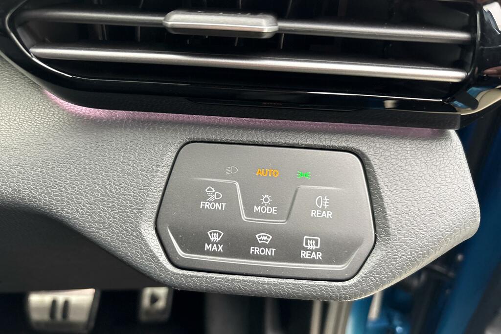 Volkswagen ID.4 210Kw Match Pro 77Kwh Black #27